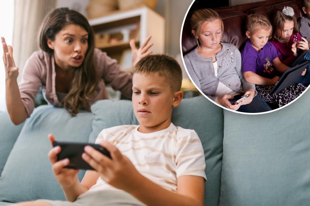 Most parents are afraid of losing 'precious time' while struggling with children for digital 'dependence': new study