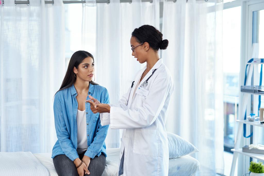 Beware of these 6 common cancer symptoms for people under 50