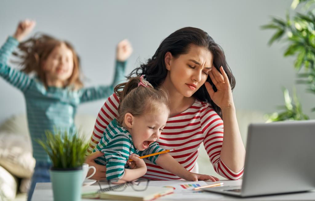 Millennical mothers take a small shocking time for themselves on the day: survey