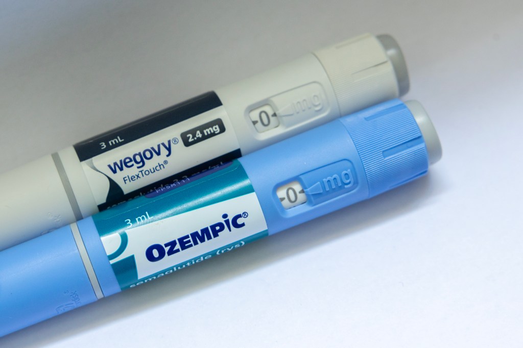 Nearly pictures of drug injections for losing weight Ozepic and Wegovy